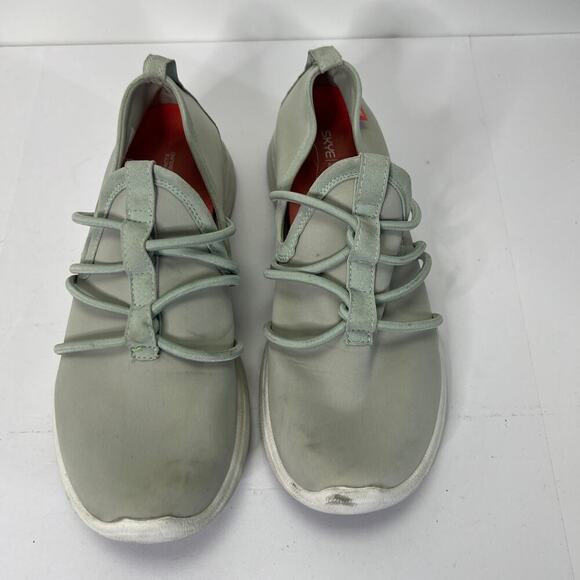 SKYE Slip-on Comfort Sneakers Size 7.5 - Picture 3 of 8